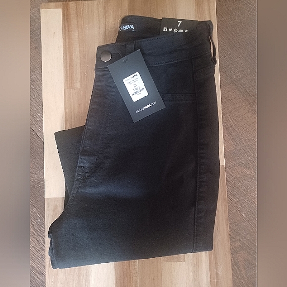 High Waisted Skinny Jeans - 2 Pair - Picture 11 of 12